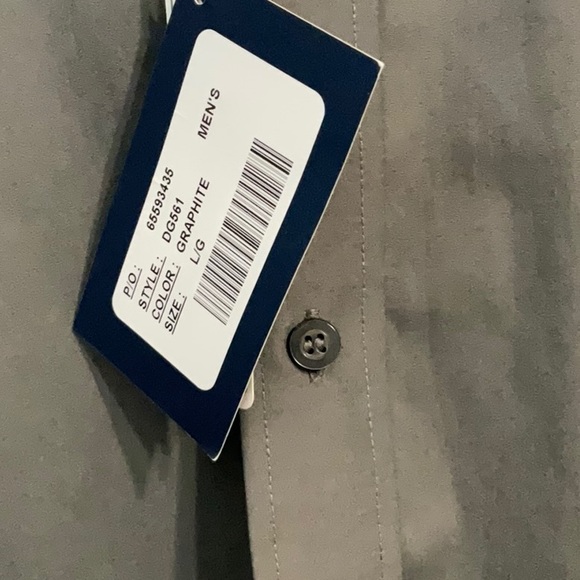 Devon & Jones men’s Untucked crown collection - Picture 3 of 8